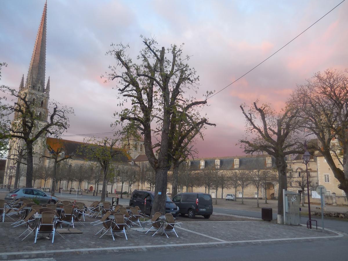 Hotel De L'Abbaye Saint-Savin  Esterno foto